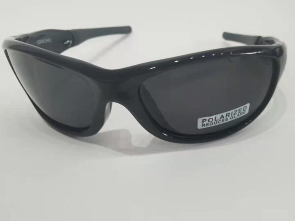 Unisex anti impact photochroimic polarized lens sports glasses MS 716 - Image 2
